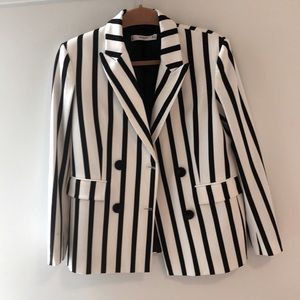 Black & White strips Blazer